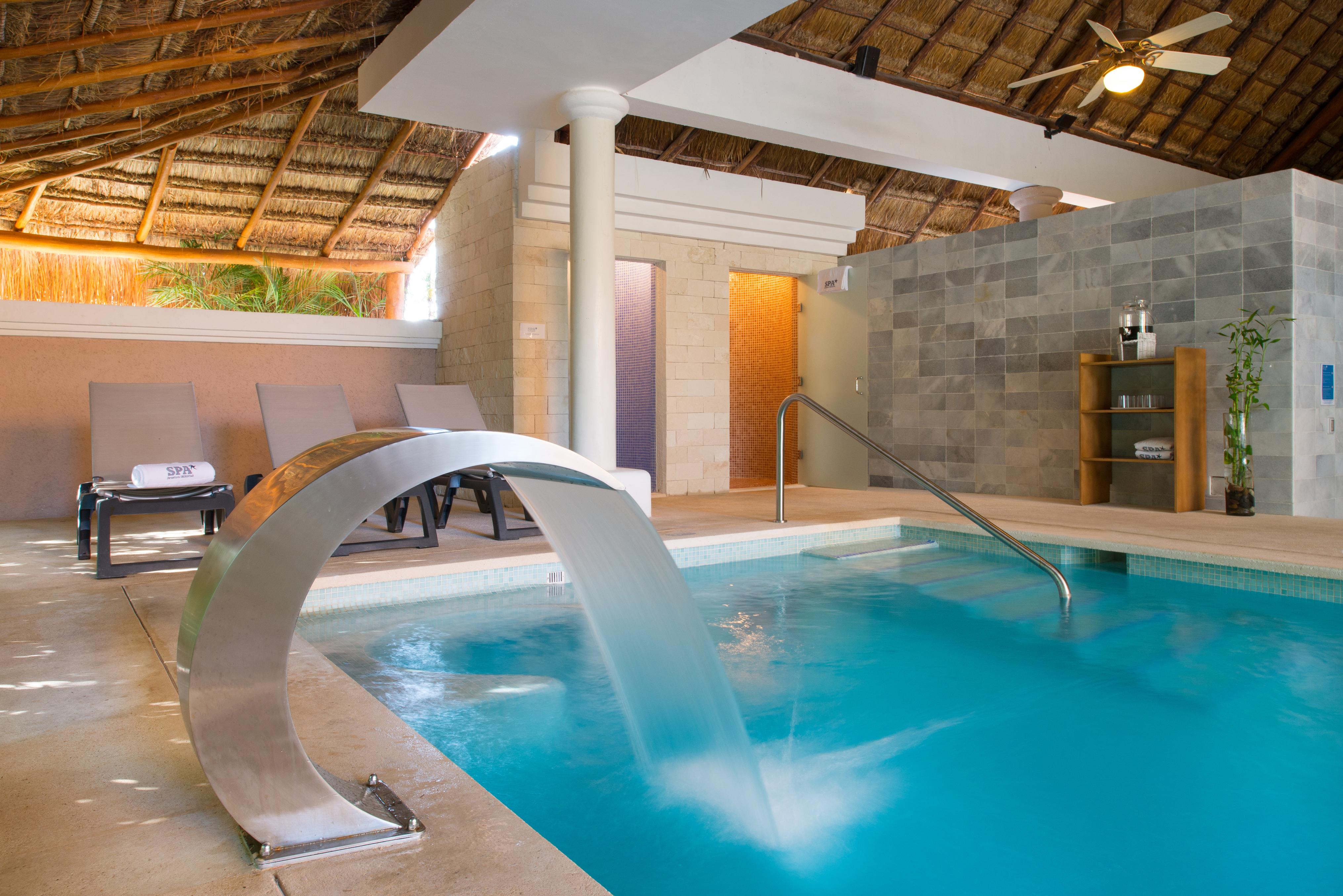 Iberostar Waves Tucan Playa del Carmen Buitenkant foto